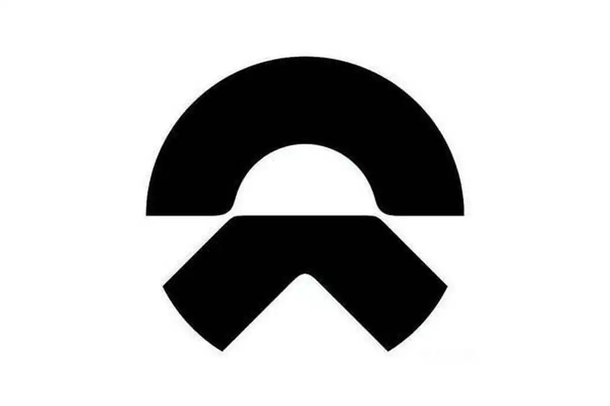ε